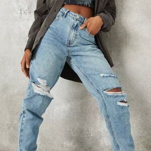Missguidrd tall riot distressed mom jeans size 10R